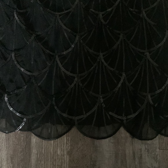 Gothic Mermaid Dress - Picture 4 of 5